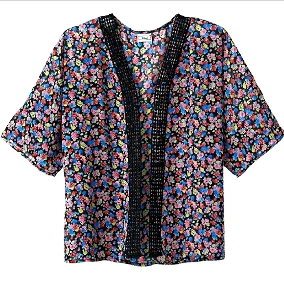 NWT D-Signed by Disney Short Sleeve Open Cardigan Black Floral Girl's XS 6 New - Picture 1 of 4